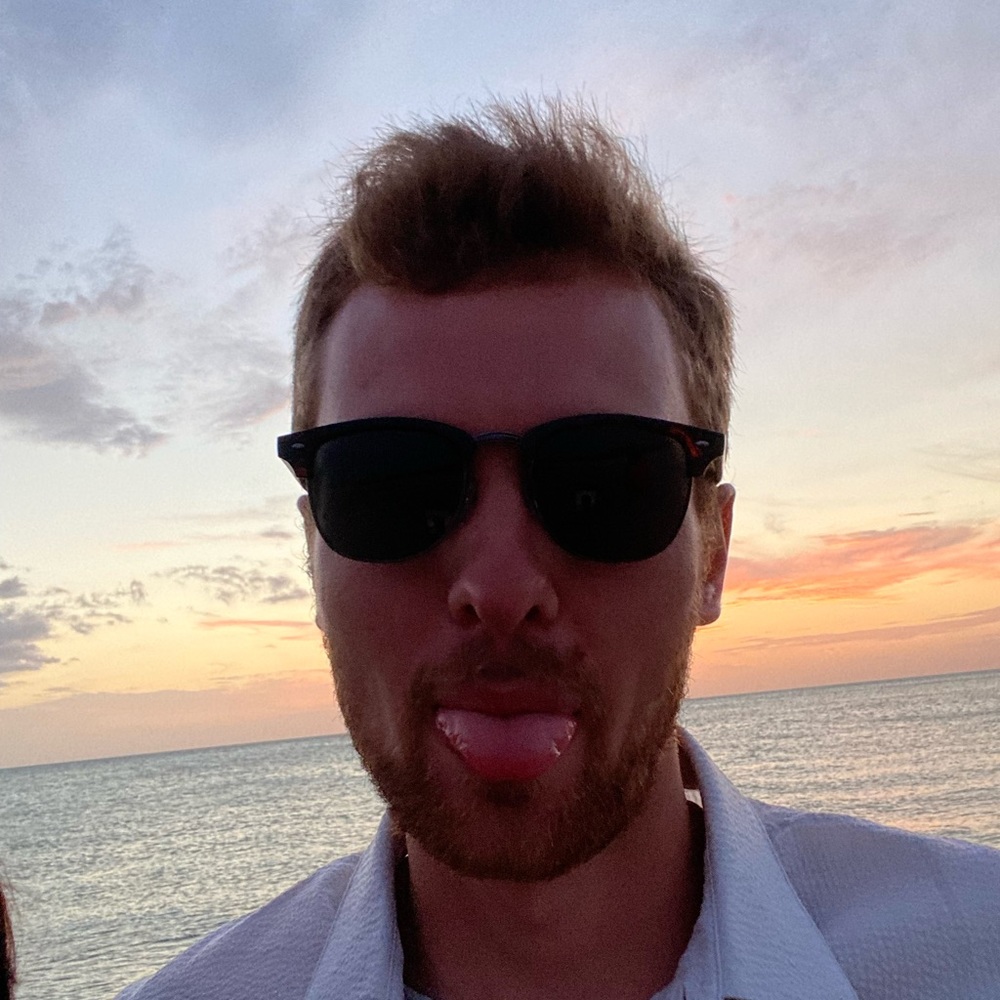 Meet your Posher, Brett